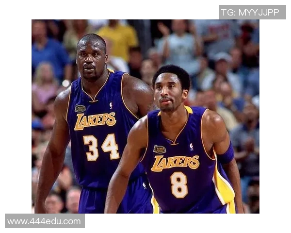 科比职业生涯数据全面解析：得分王、助攻大师与不朽传奇的诞生