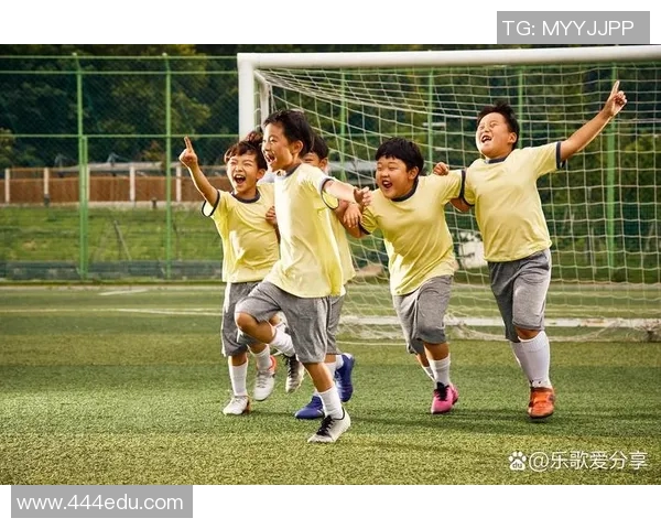 从贫困小镇到绿茵场足球明星们的童年奋斗故事